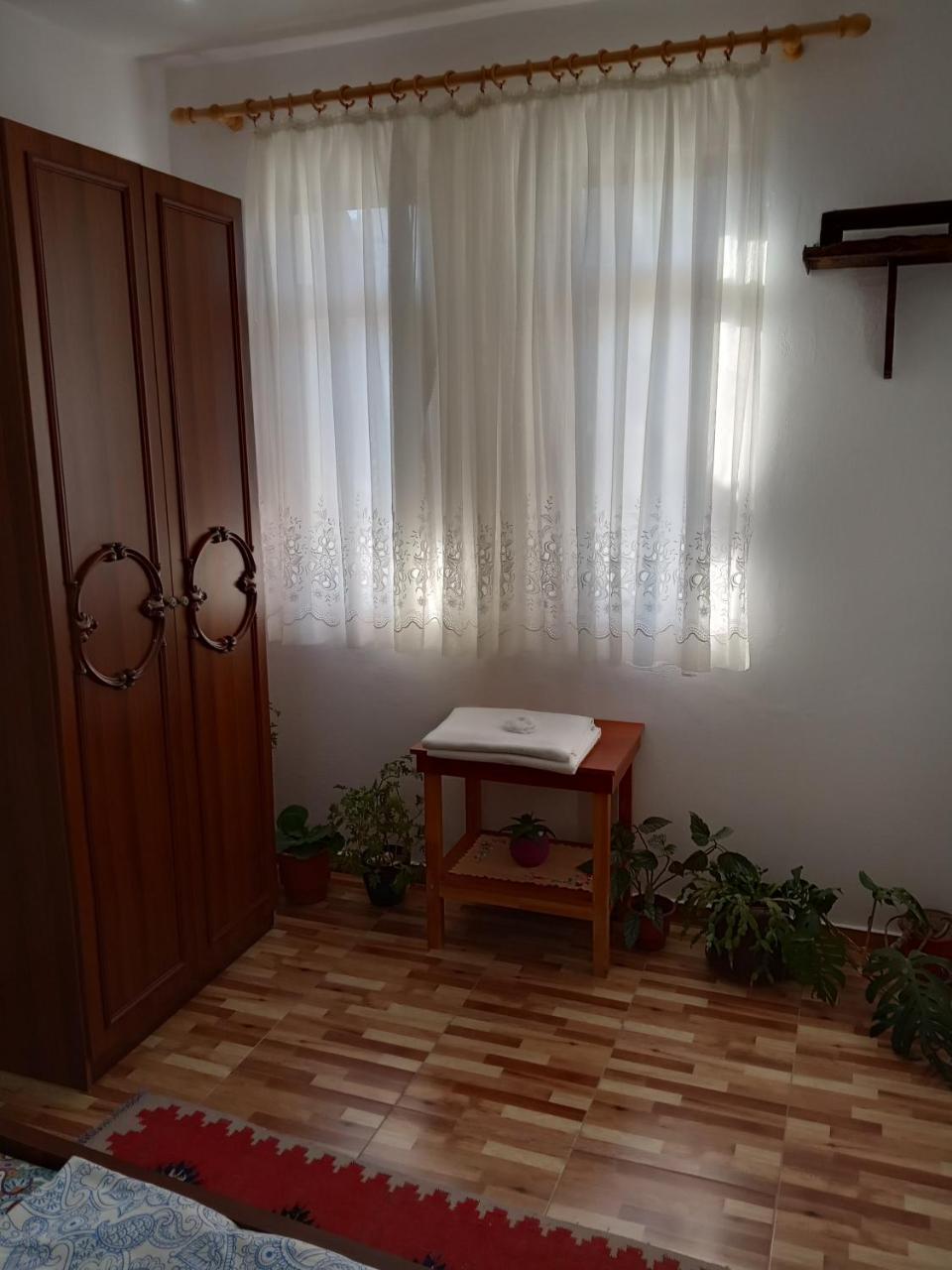 Guest House Baba Lluka Берат Экстерьер фото